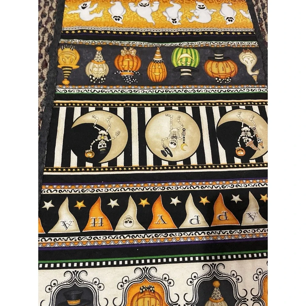 Handmade Halloween Table Runner Reversible Skeleton Pumpkin Ghosts 13